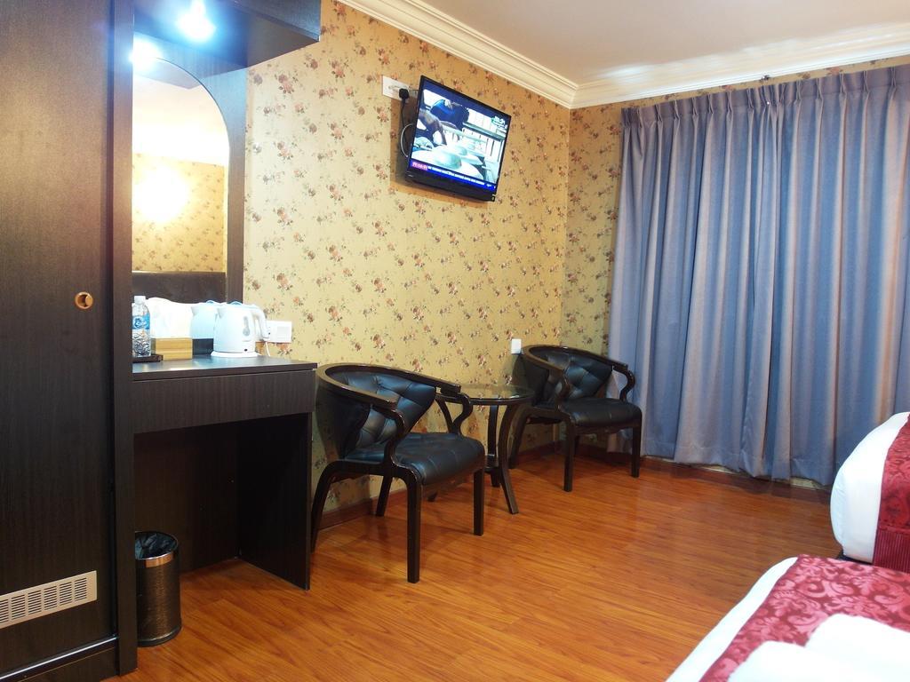 Classic Kinabalu Hotel Kota Kinabalu Kültér fotó